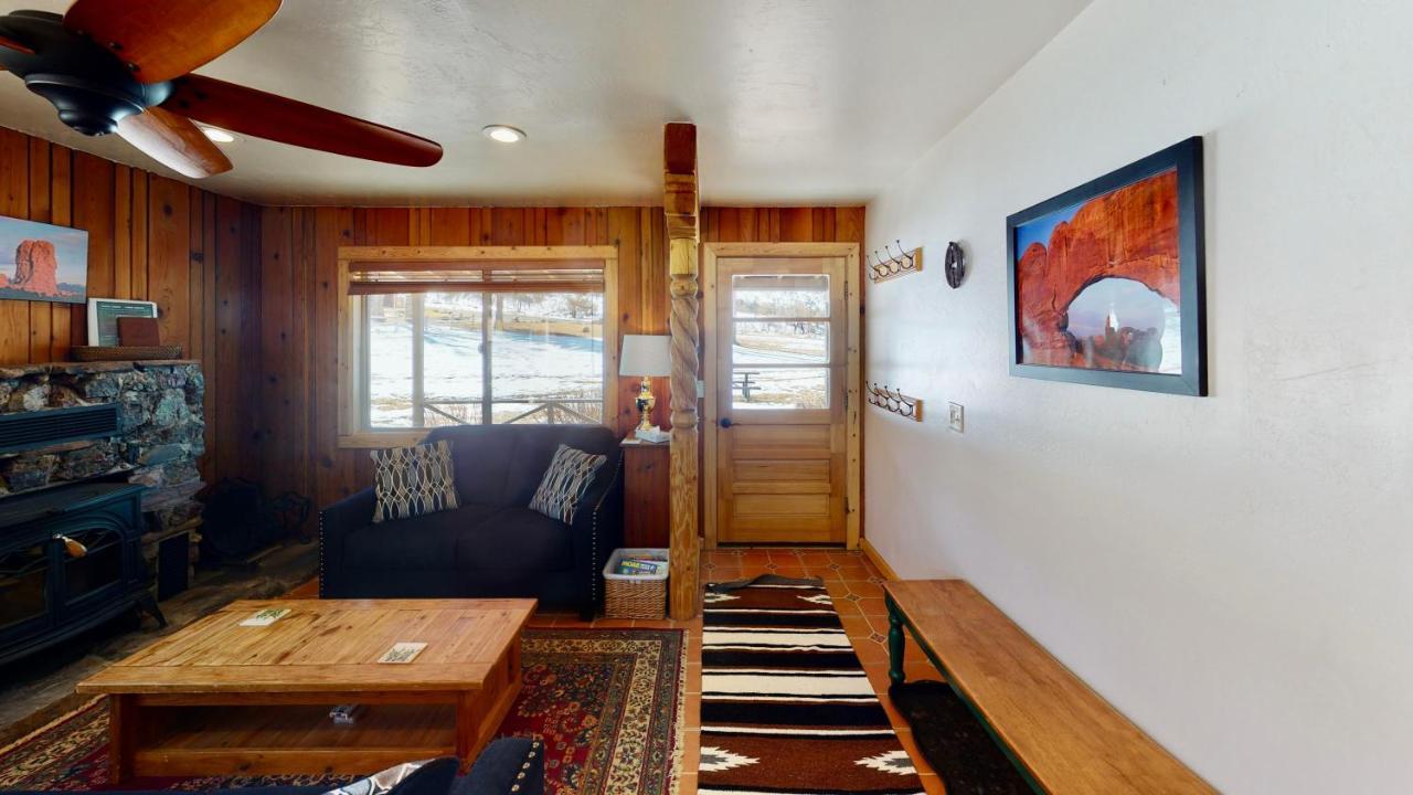 Pack Creek ~ Farm House Moab Exterior photo